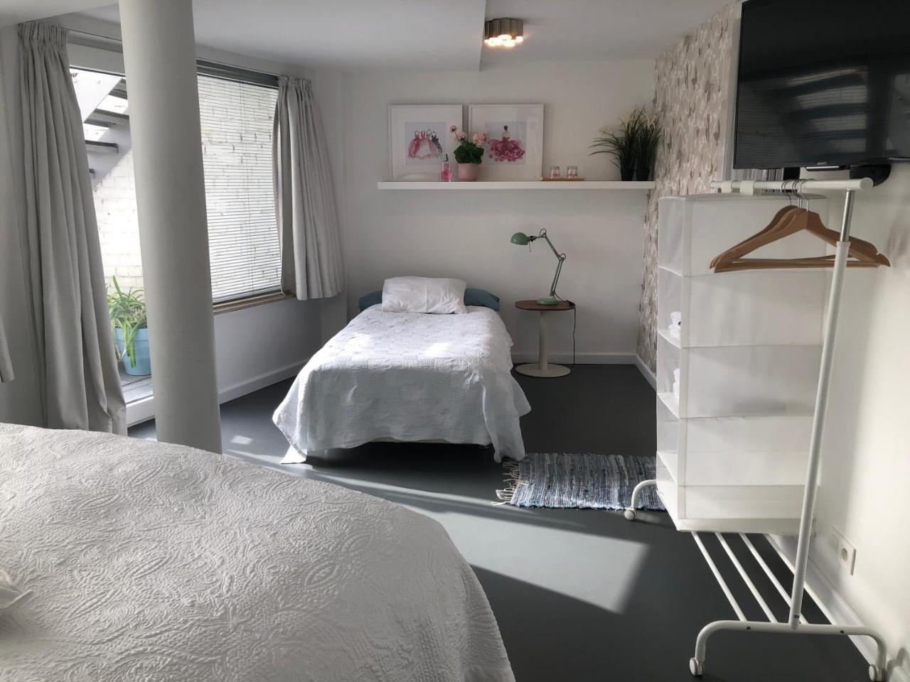 Guesthouse Poppies , Free Parking Ostenda Zewnętrze zdjęcie